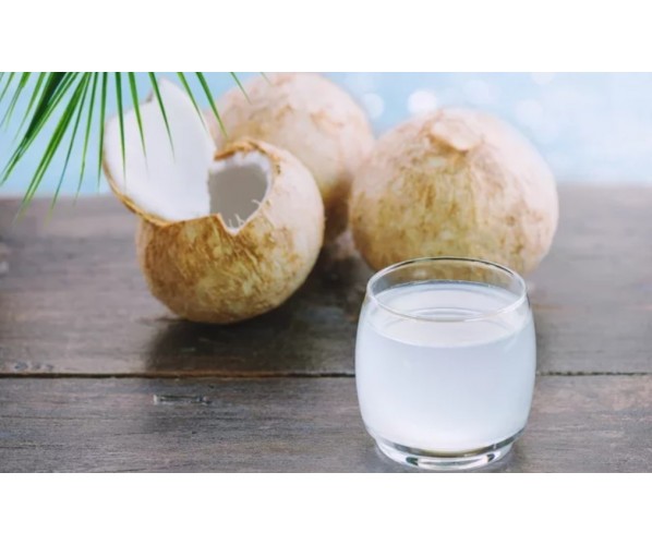 Fresh Frozen Pure Thailand Coconut Water (300ml x 4 cups)